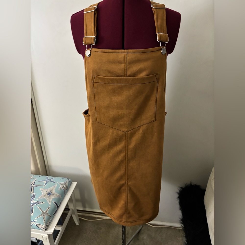 EUC Brown faux suede, midi overalls, Size XL - Picture 3 of 5